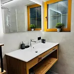 Montana Apartamento *