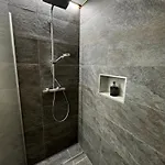 Montana Apartamento *