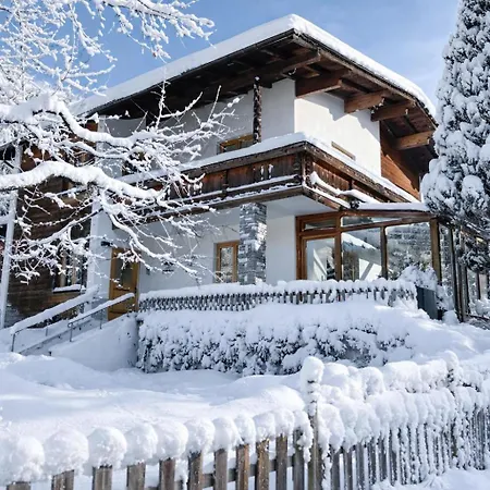Apartment Montana Ried im Oberinntal